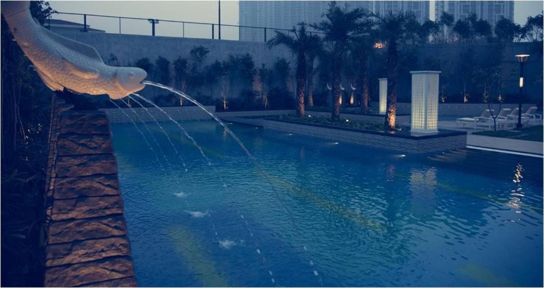 V Retreat Gurgaon Hotel Luaran gambar